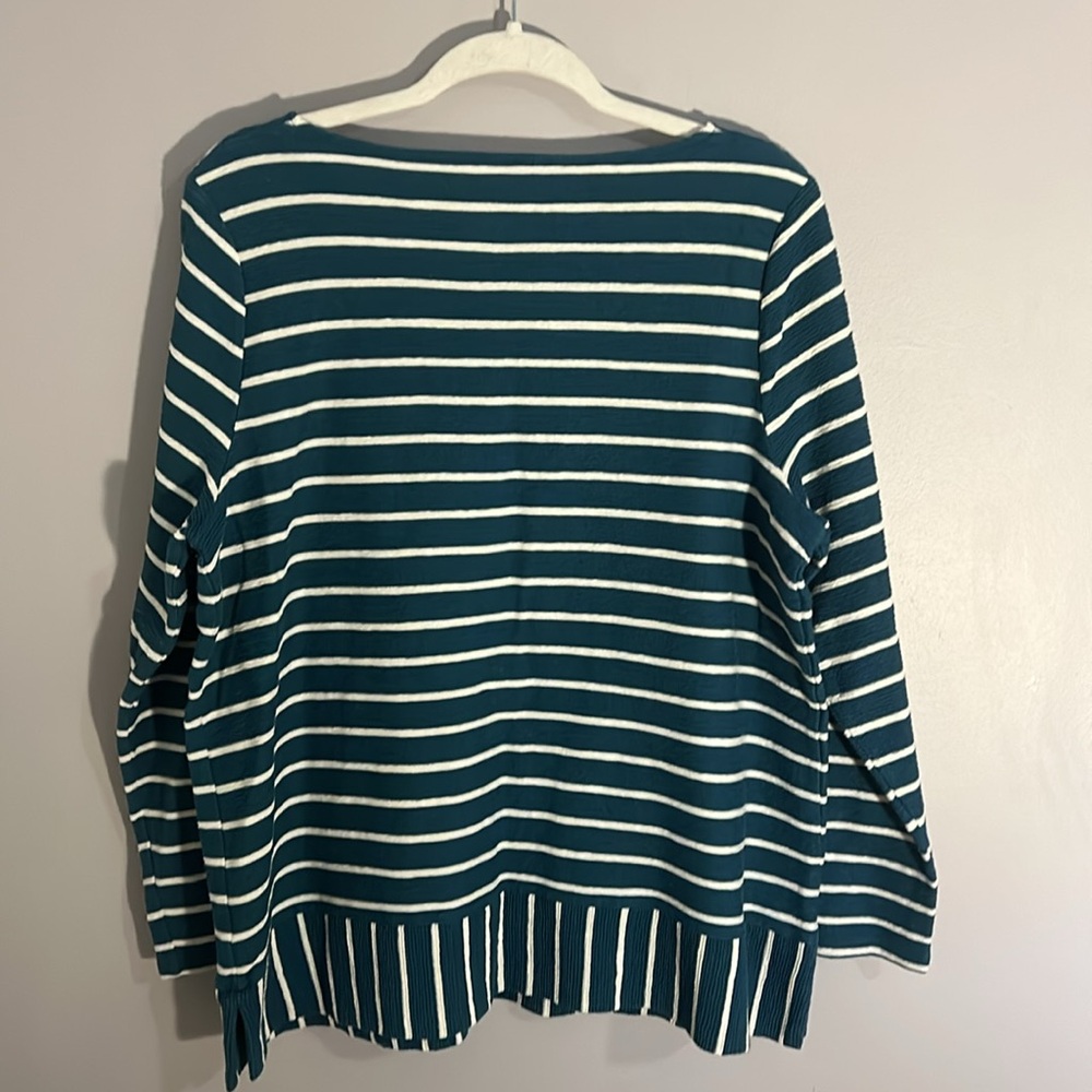 Talbots Sweater - Picture 2 of 7